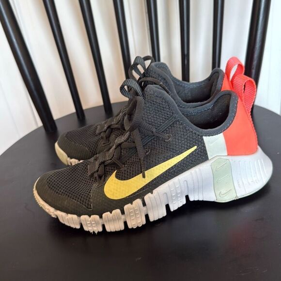Nike Free Metacon 3 black sneakers size 6 - Picture 7 of 14